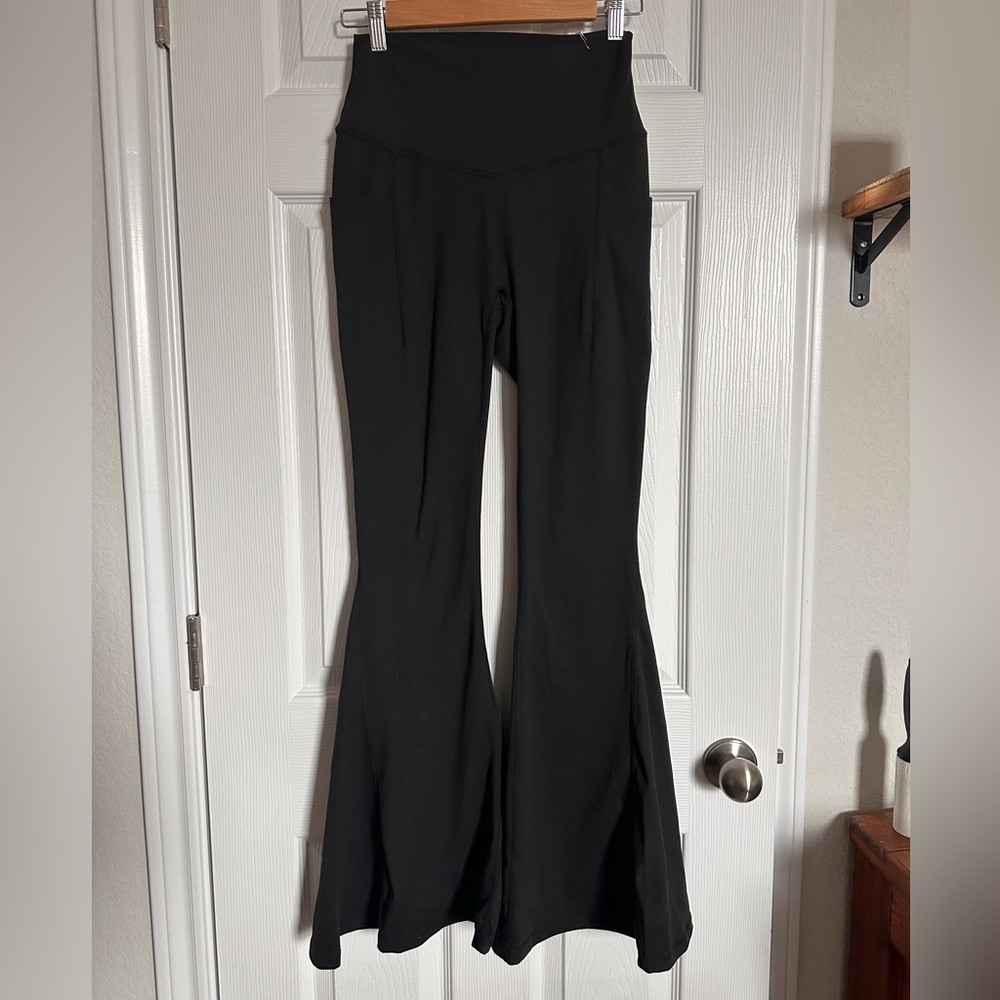 POPFLEX Supersculpt Bell Bottom with Pockets NWT